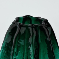 Ваза для цветов &laquo;Канди грин&raquo; из зеленого стекла 20&times;14&times;14 см