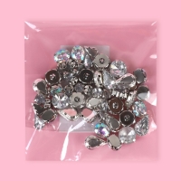 Стразы в оправе ассорти (наб 50шт цена за наб) пластик серебряный и АВ