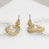 Серьги с жемчугом &laquo;Бусина&raquo; переплетение чувств, цвет золото