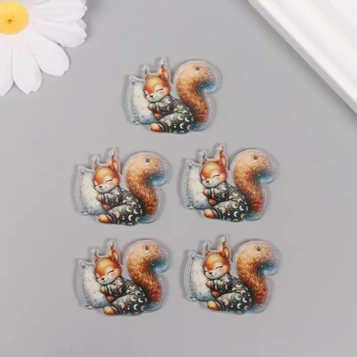 Декор для творчества акрил "Бельчонок в пижамке сладко спит на подушке" 2,9х3,4х0,3 см