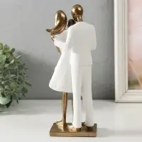 Фигурка полистоун &laquo;Папа, мама и дочь&raquo;, 10&times;6.5&times;24.5 см