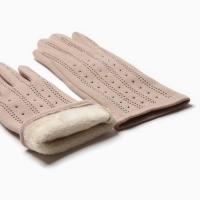 Перчатки женские MINAKU "Эстетика", р-р 23 см, цв. бежевый Перчатки женские MINAKU "Эстетика", р-р 23 см, цв. бежевый