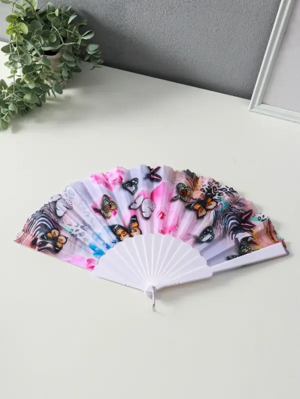 Веер пластик, текстиль "Бабочки и цветы на леопарде" МИКС 23 см