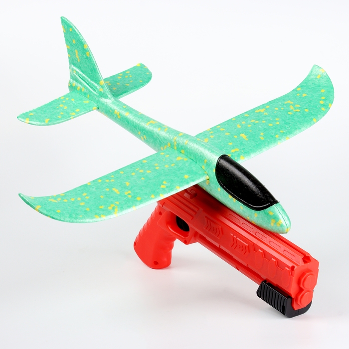 Самолёт &laquo;Запуск&raquo; с пистолетом, МИКС