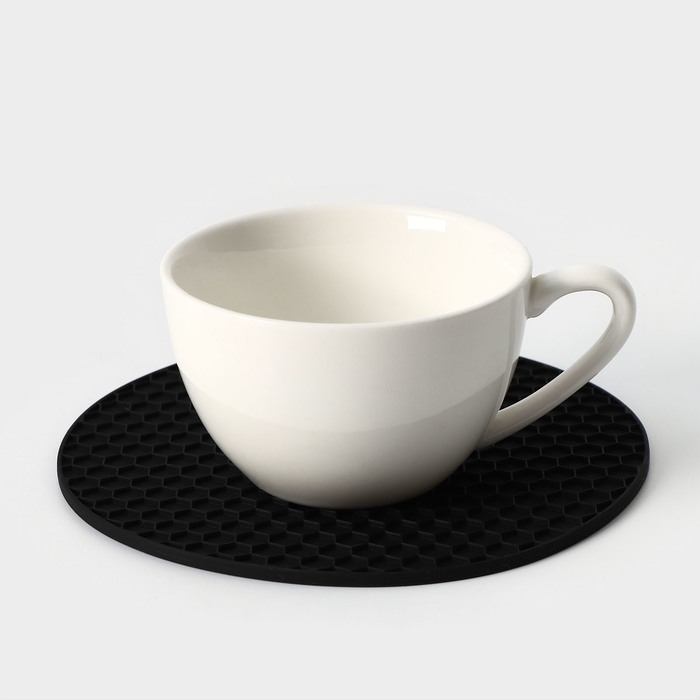 Коврик - подставка под горячее силиконовый, d=140 мм, толщина=3.5 мм, цвет черный