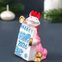 Свеча фигурная "Лошадка с открыткой" 6х4,5х8,5 см, цв. розово-голубой