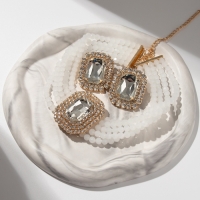 Набор 2 предмета; серьги, колье «Роскошь» крупный камень, цвет белый в золоте, 42 см Набор 2 предмета; серьги, колье «Роскошь» крупный камень, цвет белый в золоте, 42 см