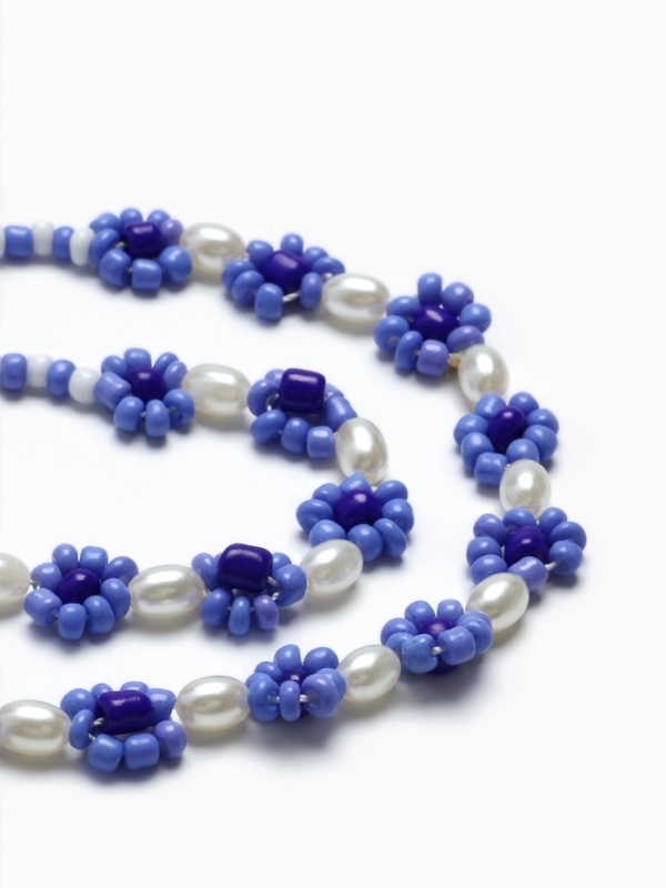 Колье «Бисер» незабудки, цвет сине-белый, 30 см Колье «Бисер» незабудки, цвет сине-белый, 30 см