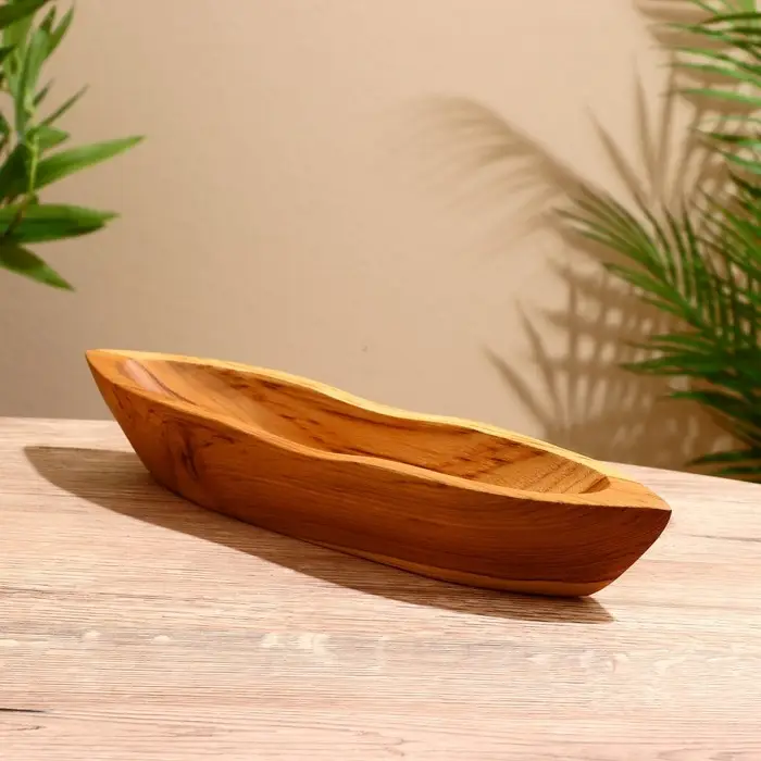 Блюдо &laquo;Лодочка&raquo;, 32&times;7&times;5 см, тиковое дерево