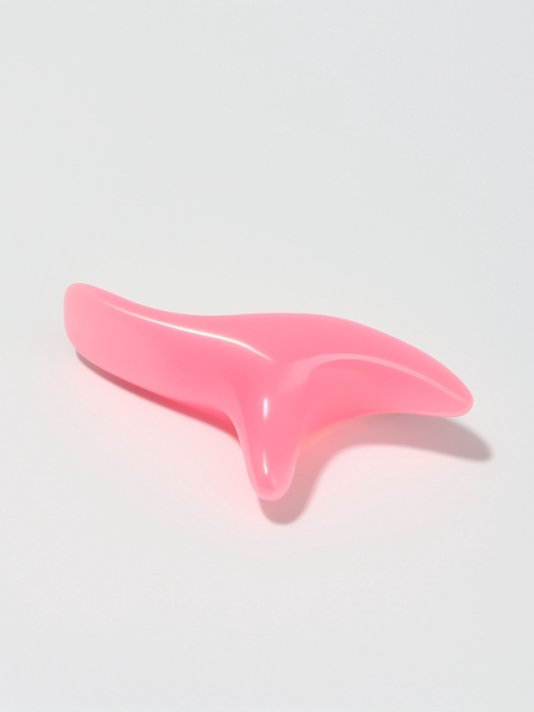 Массажер д/лица смола Гуаша Бумеранг 12*6*3,5см розовый пакет QF