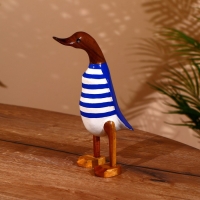 Сувенир "Утка в тельняшке " дерево 25 см Сувенир "Утка в тельняшке " дерево 25 см