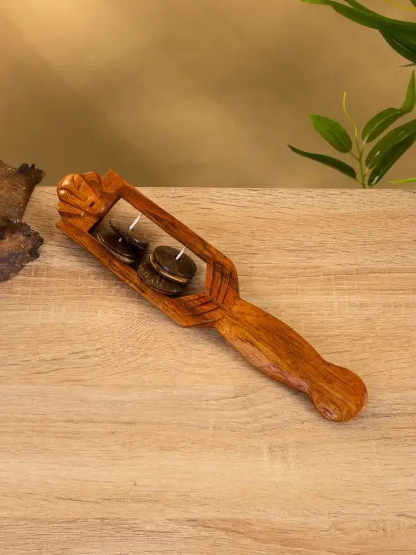 Сувенирный музыкальный инструмент "Тамбурин" махагон, 27х5х4 см