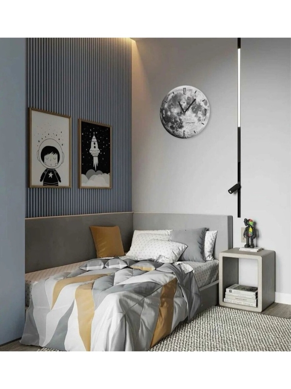 Часы настенные "Luna", Луна, интерьерные, плавный ход, d-33,5 см