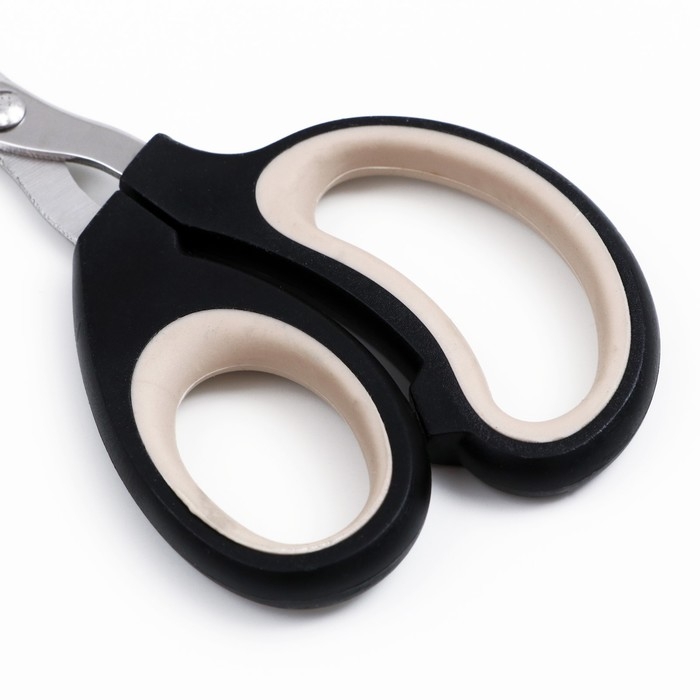 Ножницы-когтерезы "Пижон" Premium с эргономичной ручкой, чёрно-бежевые