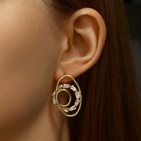 Серьги со стразами «Блум» тройной круг, белый в золоте Серьги со стразами «Блум» тройной круг, белый в золоте