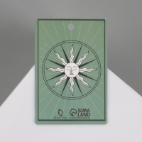 Значок &laquo;Таро&raquo; солнце, цветной в золоте