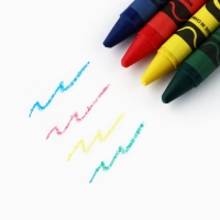 Подарочный набор новогодний, блокнот-раскраска и восковые мелки &laquo;Новогодний енот&raquo;