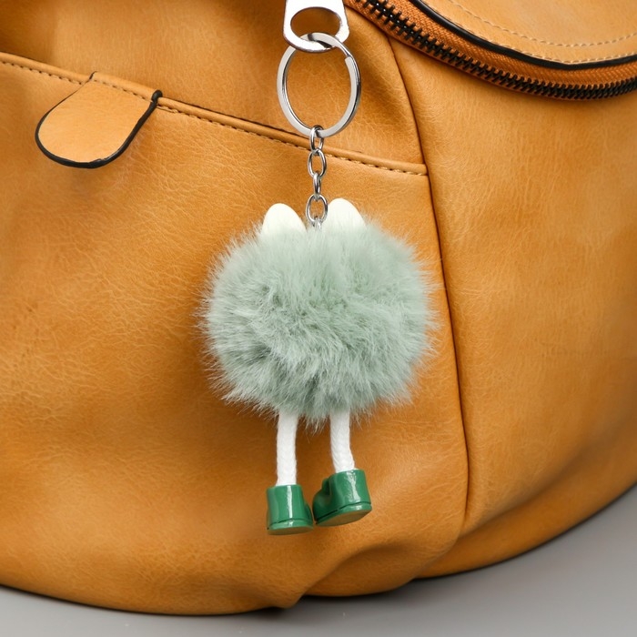 Пушистик на кольце Пушистик на кольце "Чудик с ушками, в ботинках" 5х5х9 см