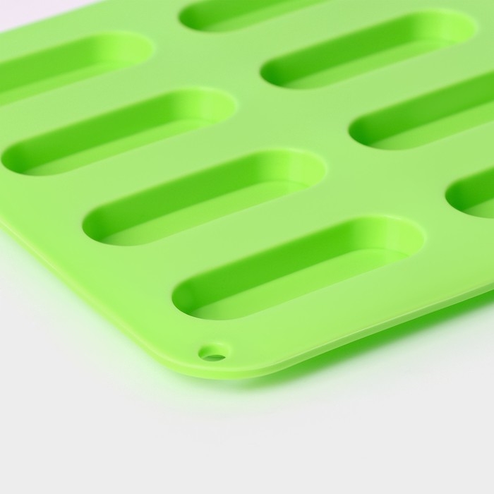 Форма для выпечки Доляна &laquo;Сладости.Эклер&raquo;, силикон, 28&times;21&times;1 см, 12 ячеек (7,6&times;2,7&times;1 см), цвет МИКС