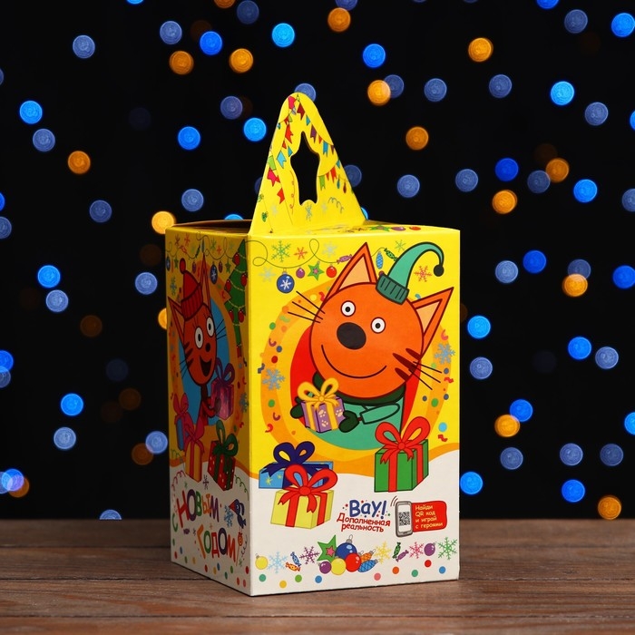 Новый год. Коробка подарочная складная Новый год. Коробка подарочная складная "Три кота" 11 х 11 х 17,2 см.