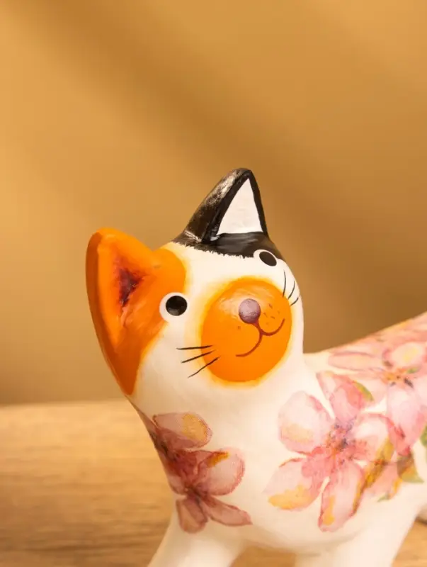 Сувенир &laquo;Котик в цветах&raquo;, 13&times;3&times;9 см, дерево, бело-оранжевый