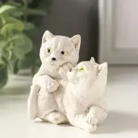 Статуэкта "Пара кошечек" 9х7х5 см, серо-коричневый