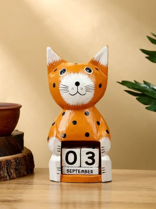 Календарь настольный &laquo;Котенок&raquo;, 10&times;6&times;21 см, дерево