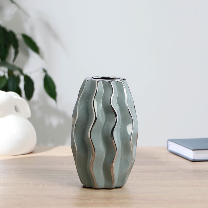 Ваза керамика настольная Ваза керамика настольная "Ивори" 7х6х18 см, голубой