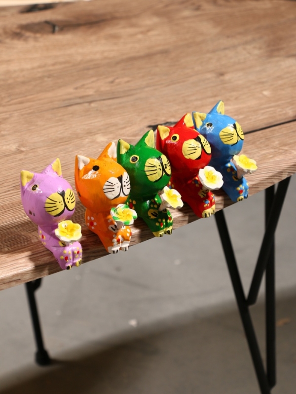 Сувенир интерьерный "Кошечки" дерево (набор 5 штук)