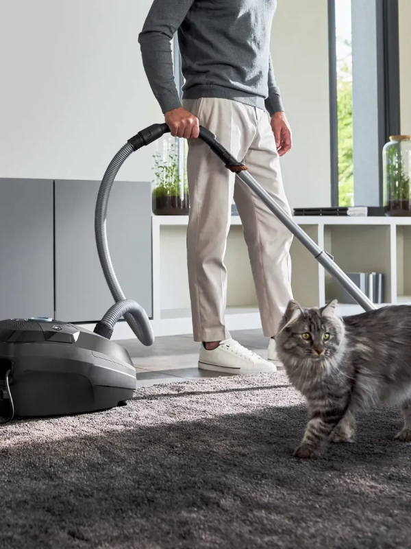 Пылесос с пылесборником Green Force Max TW4931EA, 4,5 л