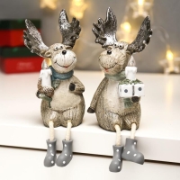 Сувенир полистоун свет "Лосик с серебристыми рогами со свечой" МИКС 15,5х7х8,7 см Сувенир полистоун свет "Лосик с серебристыми рогами со свечой" МИКС 15,5х7х8,7 см