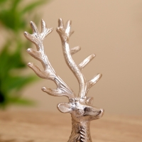 Сувенир "Олень" алюминий 10х8х14 см Сувенир "Олень" алюминий 10х8х14 см