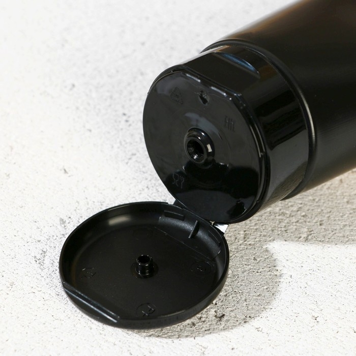 Подарочный набор косметики &laquo;Сталь и сила&raquo;, гель для душа 250 мл и гель для бритья 110 мл, HARD LINE