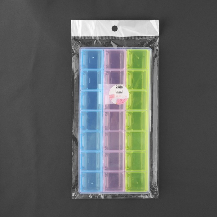 Органайзер для рукоделия, 21 отделение, 21,5 &times; 10,5 &times; 2 см, цвет МИКС