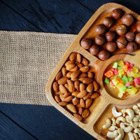 Менажница квадратная Доляна, 25&times;25&times;1,8 см, 5 секций, берёза