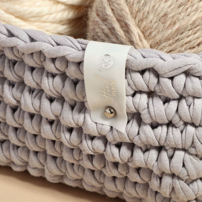 Бирка с кнопкой &laquo;Hand made&raquo;, 8 &times; 1,8 см, 10 шт, цвет матовый/серебряный