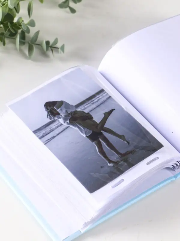 Фотоальбом 100 фото "Путешествия" 10X15см, бум.карм.с мемо, клеевой пер-т