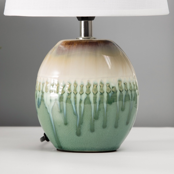 Настольная лампа с абажуром RISALUX &laquo;Эвита&raquo;, Е14, 40 Вт, 20&times;15&times;30 см