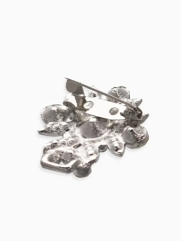 Зажим для кардигана "Ажур", гербер, цвет белый в серебре