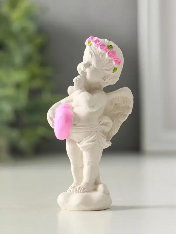 Фигура "Ангел с сердцем стоит" 8см, белый