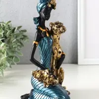 Сувенир полистоун "Африканка в платье с леопардом" бензиновый синий 13х13х25,5 см