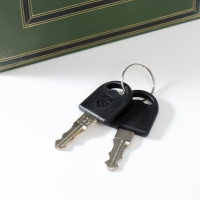 Сейф-книга дерево кожзам "Путешествия Гулливера. Джонатан Свифт" 21х13х5 см