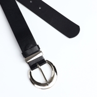 Ремень женский, ширина 3,3 см, пряжка металл, цвет чёрный Ремень женский, ширина 3,3 см, пряжка металл, цвет чёрный