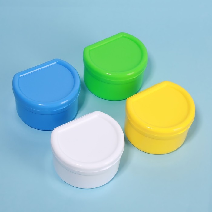 Контейнер для хранения протезов, 5,5 &times; 7,5 &times; 9 см, цвет МИКС