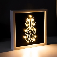 Световая картина-ночник "Ананас" LED USB от батареек 3хАА белый 24,5х24,5х3,5 см RISALUX Световая картина-ночник "Ананас" LED USB от батареек 3хАА белый 24,5х24,5х3,5 см RISALUX