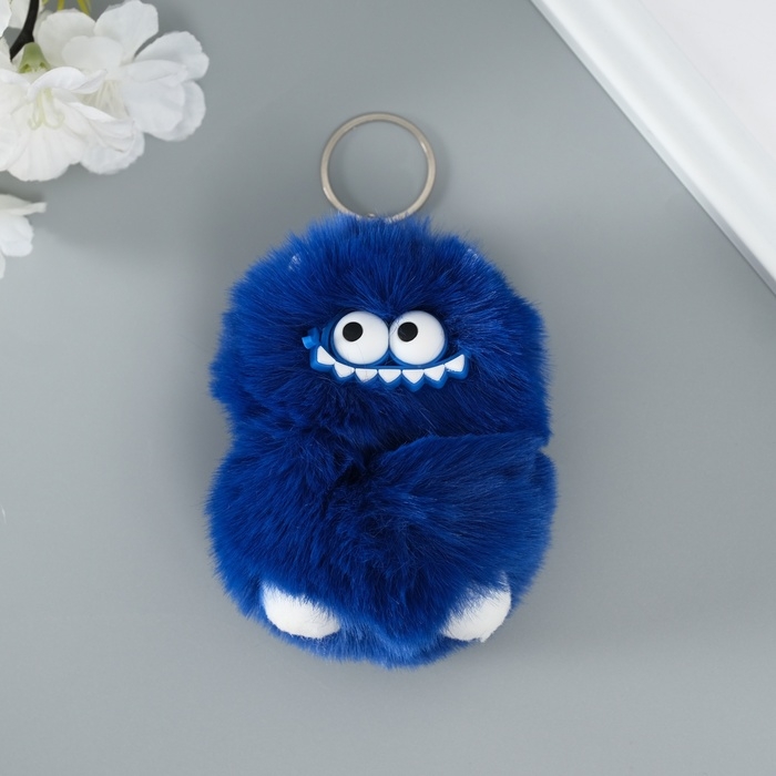 Пушистик на кольце "Монстр зубастик" синий 10х8х8 см