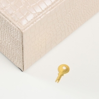 Шкатулка кожзам под часы 2 отделения и бижутерию "Кожа крокодила" бежевая 26х26,5х10 см