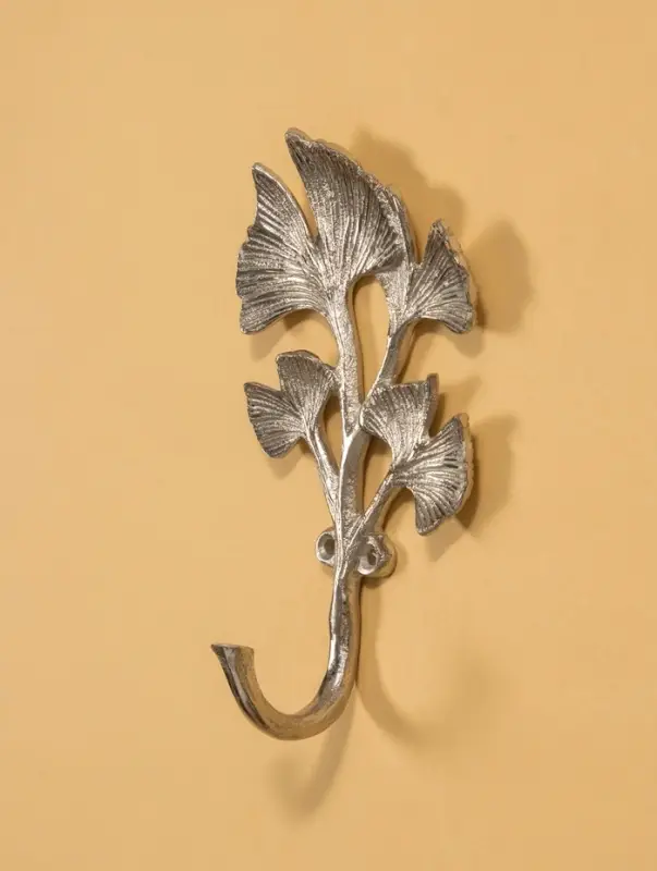 Крючок настенный &laquo;Лепестки&raquo;, 19.5&times;11&times;6 см, алюминий
