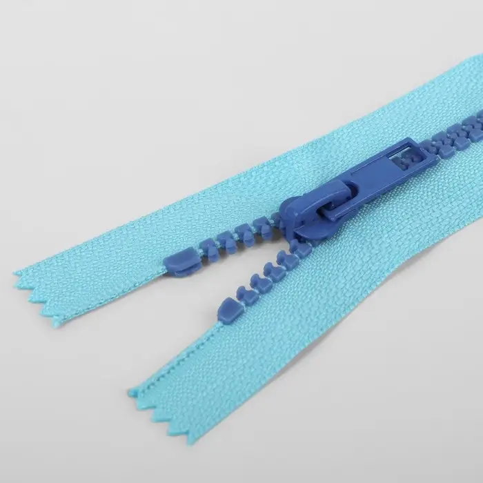 Молния &laquo;Трактор&raquo;, №5, неразъёмная, замок автомат, 18 см, голубая