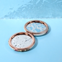 Зеркало складное &laquo;Париж&raquo;, d = 7,5 см, с увеличением, искусственная кожа, цвет золотистый